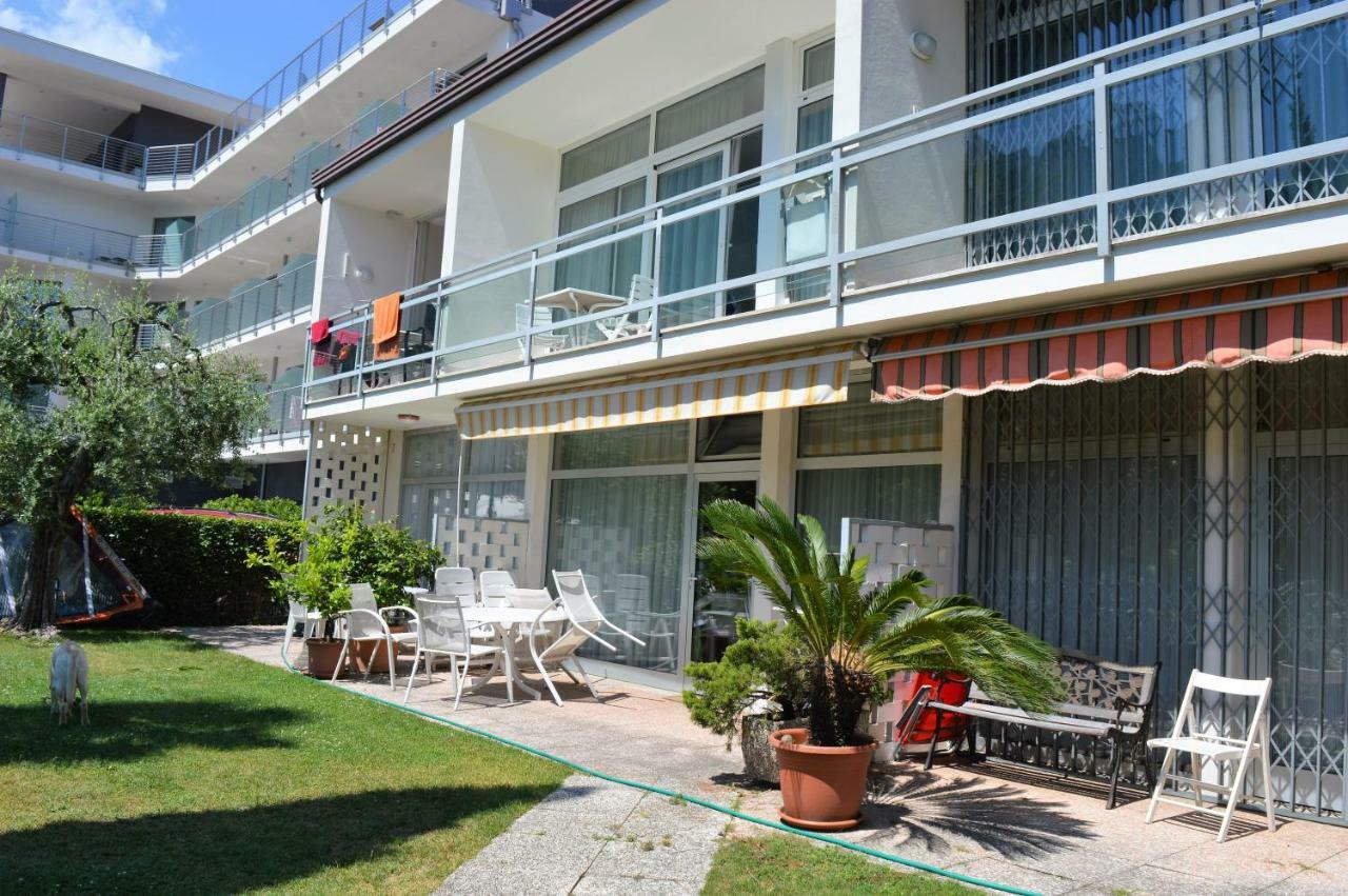 Appartement Lago Blu Riva del Garda Eksteriør bilde