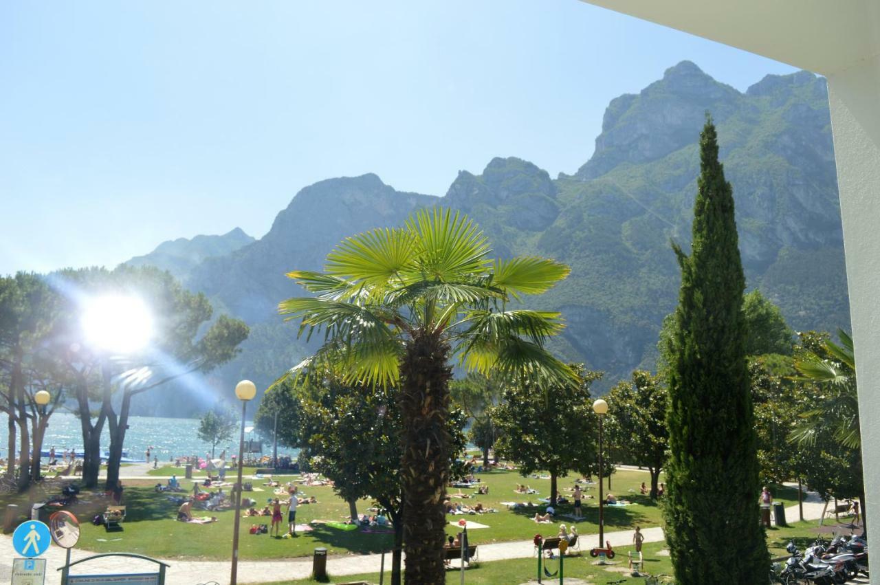 Appartement Lago Blu Riva del Garda Eksteriør bilde