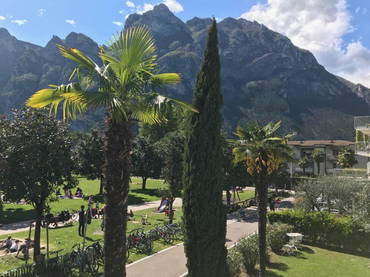 Appartement Lago Blu Riva del Garda Eksteriør bilde