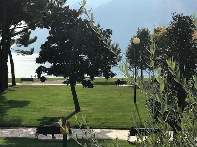 Appartement Lago Blu Riva del Garda Eksteriør bilde